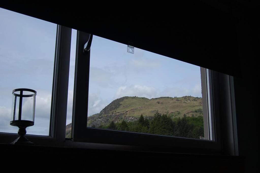 Creag Mhor Self Catering Holiday Apartment อาเบอร์ฟอยล์ ภายนอก รูปภาพ